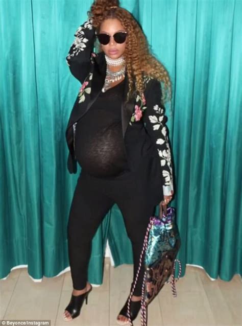 Pregnant Beyonce Shows Off Burgeoning Bump In Sheer Top Daily Mail Online