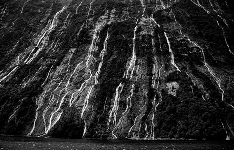 Wasseradern im schlafzimmer symptome involviere einige bilder, die sich darauf beziehen einander. Wasseradern... Foto & Bild | landschaft, bach, fluss & see ...