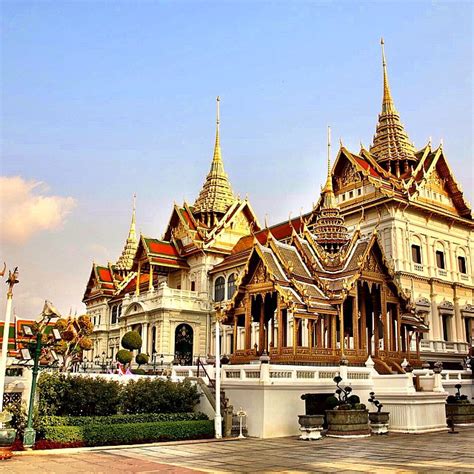 Bangkok Grand Palace The Golden Palace Of Kings Local Insider By