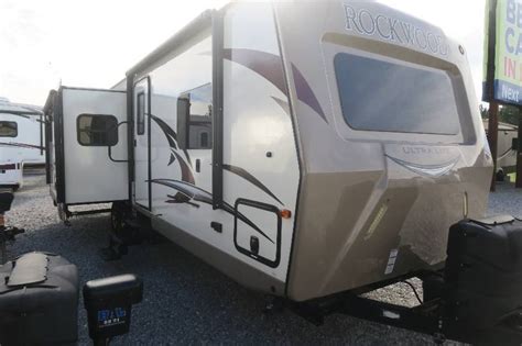 Used 2018 Rockwood Ultra Lite 2906ws Overview Berryland Campers