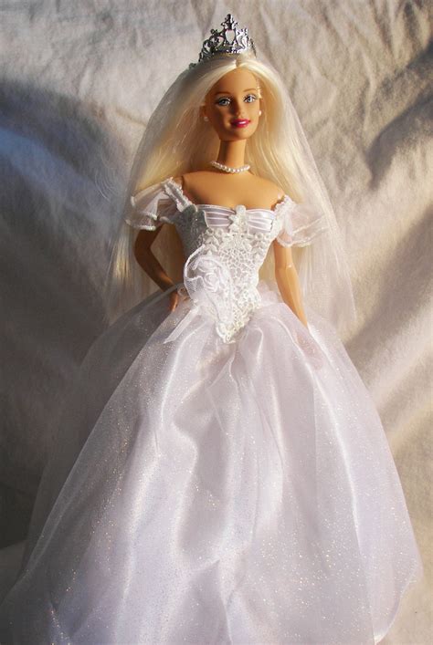75% with 6 votes , played: Bride doll - Barbie doll | Doll wedding dress, Barbie ...