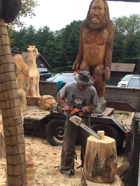2021 Chainsaw Carvers’ Round Up Cooksburg Pa