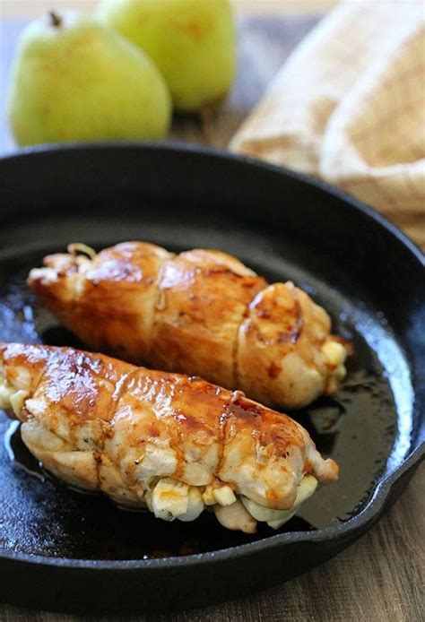 stuffed chicken breast with prosciutto pears and brie skinnytaste