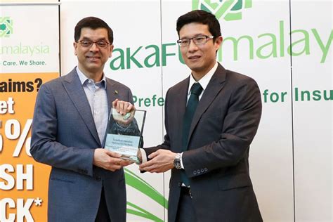 Tahun ini, takaful malaysia tertinggal dua mata dari tempat pertama. Syarikat Takaful Malaysia And Allianz Malaysia Are The ...