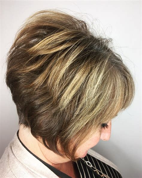 26 Flattering Bob Haircuts For Women Over 50