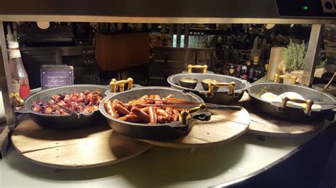 El radisson blu hotel rostock dispone de 12 salas de reuniones y banquetes, con capacidad para 450 personas. "Gastro" Radisson Blu Hotel Rostock (Rostock ...