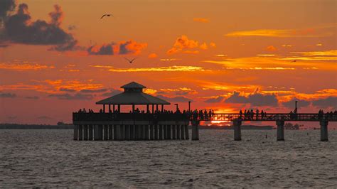 17 Gorgeous Views That Define The Beaches Of Fort Myers And Sanibel