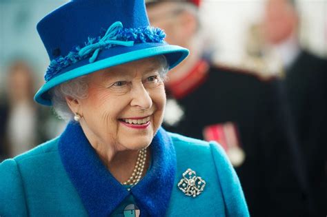 Isabel II el reinado mÃs largo del Reino Unido Revista Caras
