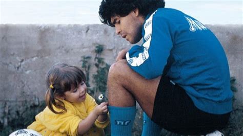 Mensaje De La Hija De Maradona No Me Imagino Cómo Va A Ser Mi Vida