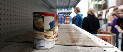 Jun 23, 2021 · the food bank has almost doubled the amount of distribution it does in a typical year, and so far, 2021 isn't looking much better. REPORT: As Food Donations Fall, 250,000 Could Face Hunger ...