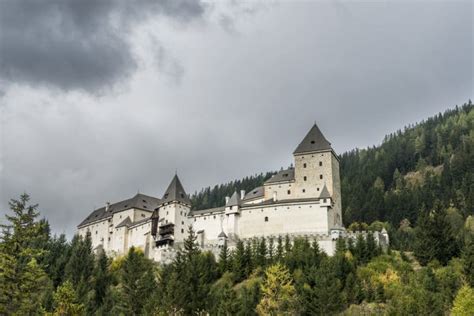 The 10 Most Haunted Castles In Europe The Crazy Tourist