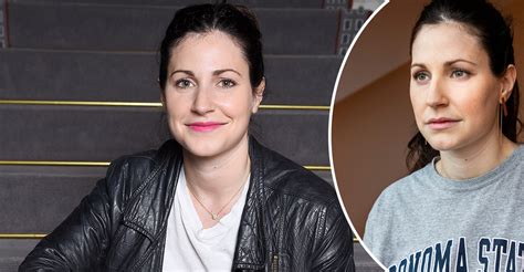 Så himla tråkigt säger nour el refai nu. Psykologen till Nour El Refai: "Det är ditt problem" | Femina