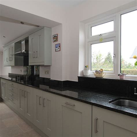With over 100 different kitchen ranges on offer there's sure to be something that suits you and your lifestyle. Solva Sage Green with Light Oak - Real Kitchens | Design ...