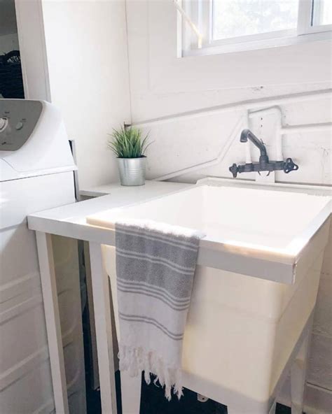 68 Creative Laundry Room Sink Ideas For Your Home