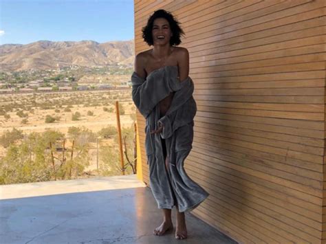 Jenna Dewan Posts Bts Pics From Womens Health Nude Shoot