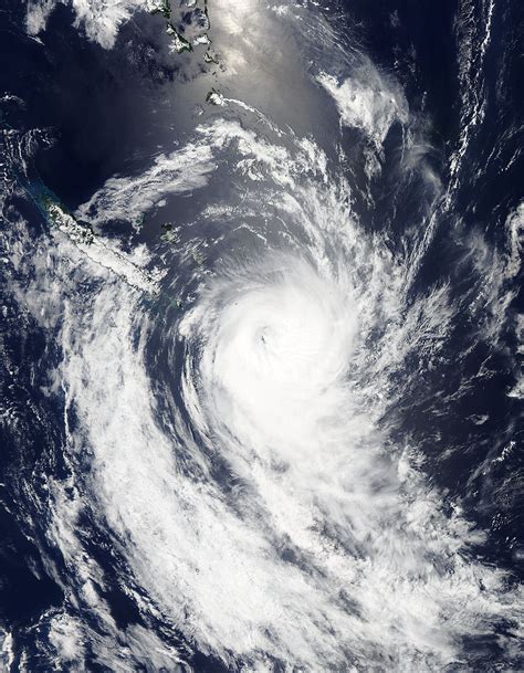 Nasa Sees Tropical Cyclone Ulas Eye Closing