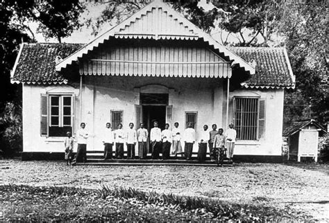Sejarah adalah mata pelajaran yang menurut saya sangat menarik. Sejarah Pembentukan Voc / SEJARAH MASA PENJAJAHAN KOLONIAL - Home artikel sejarah sejarah ...