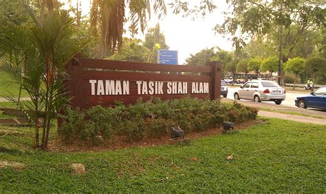 Maybe you would like to learn more about one of these? Mohamad Zamri Alias: Taman Tasik Shah Alam | Picnic