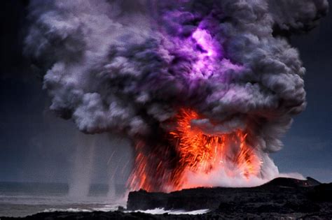 Volcano Producing Lightning Volcano Erupt