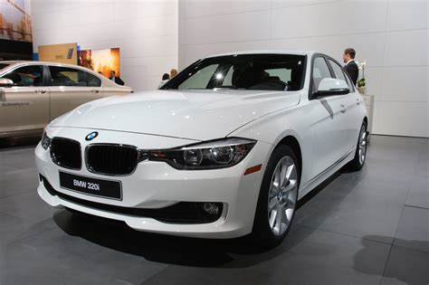 Cars GTO: BMW 320i Detroit 2013