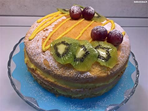 Maybe you would like to learn more about one of these? Pan di spagna con crema pasticcera allo yogurt e frutta fresca