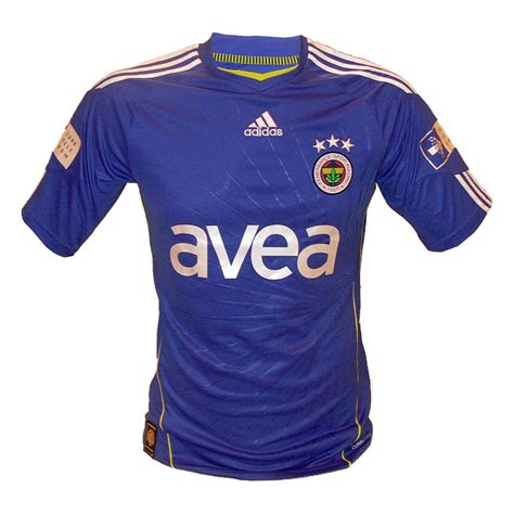 Formalar güzelde sanırım sunum benim 3 lu forma sunumundan. Yıldız Pazarı: Fenerbahçe 2010 - 2011 Adidas FB Güneşi ...