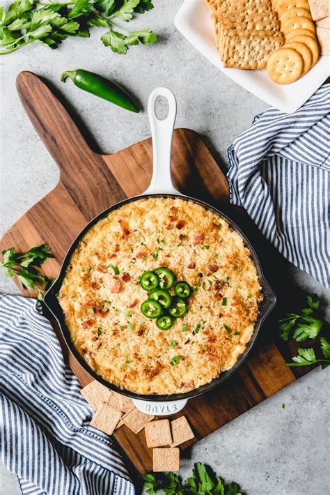 An Image Of The Best Jalapeno Popper Dip Recipe Made In A