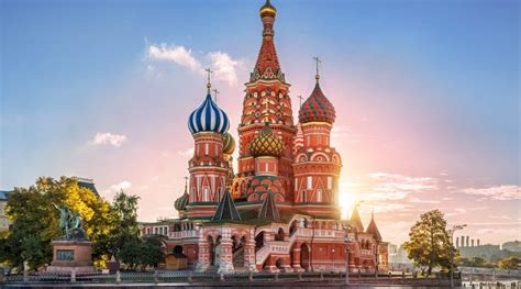 Während „einheimische volksvertreter*innen wie annalena baerbock (grüne) nicht ganz sattelfest sind, was die geopolitische situation von nord stream 2 angeht, nähern sich russland und china immer weiter an. Russland-Knigge: Benimmregeln und Tipps