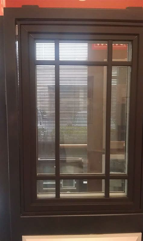 For more information on availability by product line, please see milgard series product pages. Milgard Tuscany Painted Vinyl Casement Window with SDL ...