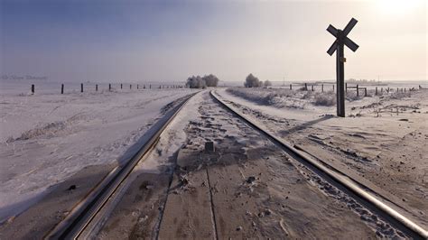 Online Crop Train Rail Landscape Railway Snow Winter Hd Wallpaper