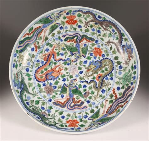 That means fish like shrimp, prawn, eel, lobster or any fish that has an elongated body like that of a dragon. iGavel Auctions: Chinese Porcelain Wucai Dragon and ...