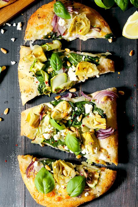 When the craving for pizza hits, there's no need to pick up a takeout menu. Artichoke & Spinach Flatbread Pizza - The Last Food Blog