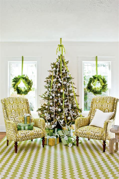 30 Best Decorated Christmas Trees 2017