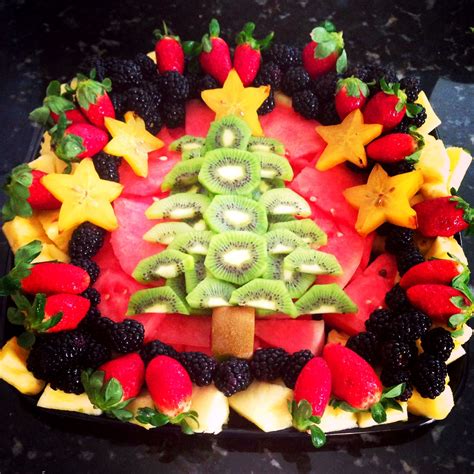 These recipes are sure to be the hit of the holiday party from food.com. Christmas tree fruit tray :) | Fruit platter, Fruit smoothie recipes, Holiday fruit
