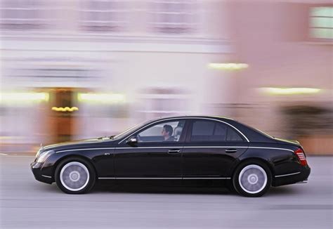 Luxuslimousine Mercedes Beerdigt Still Und Leise Den Maybach Welt