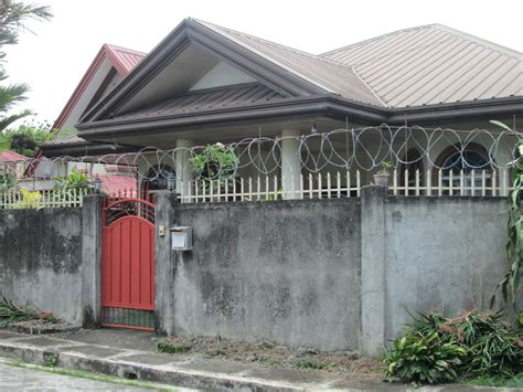 Philippinefails A Typical Filipino House