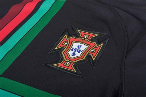 Discover portugal soccer jerseys in red or white, and other amazing gear. Nike Portugal Pre-Match Jersey 2018-19 - SoccerPro