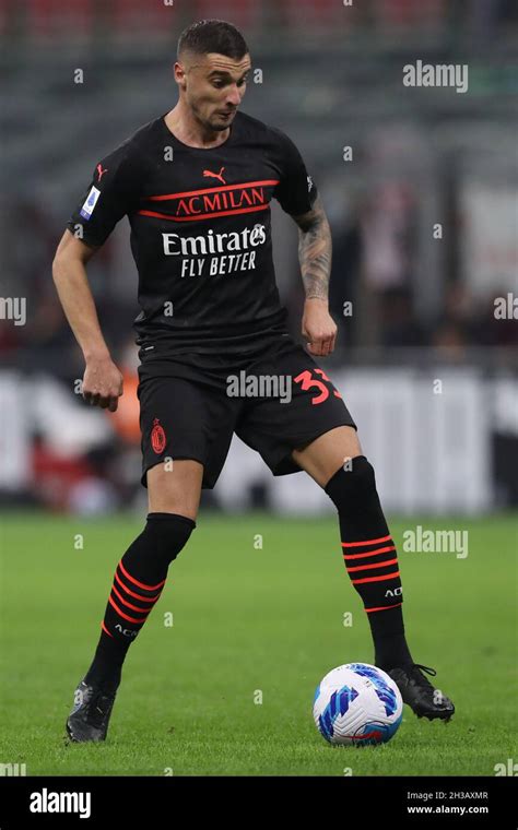 Rade Krunic Of Ac Milan Hi Res Stock Photography And Images Alamy