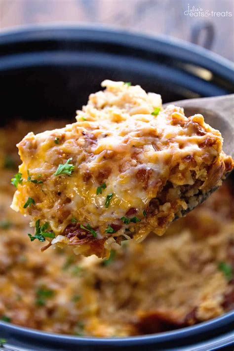 Turkey noodle casserole with egg noodles, leftover turkey, shallots, celery, and a elise founded simply recipes in 2003 and led the site until 2019. Turkey Crock Pot Breakfast Casserole Recipe - Julie's Eats ...