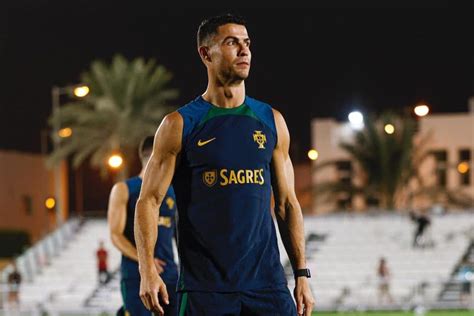 Ronaldo Agrees To Saudi Arabias 208m Offer To Play At Al Nassr
