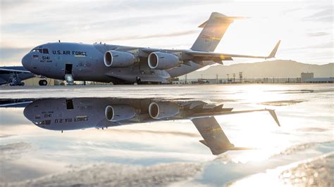 Military Boeing C 17 Globemaster Iii 4k Ultra Hd Wallpaper