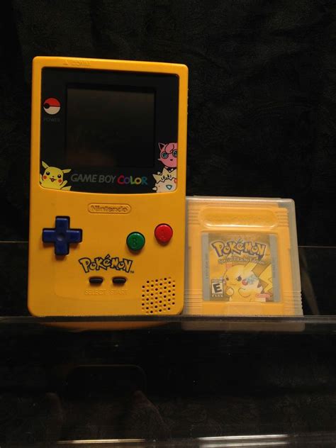 Pikachu Game Boy Color And Pokemon Yellow Special Pikachu Edition Good