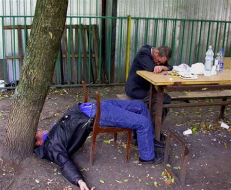 Insane Photographs Of Incredibly Drunk People In Public Page 11 Of