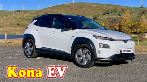 Immediately noticeable is the change to the front grille and bumper, replacing its uniform predecessor with a split grille paired with a new bumper down low resembling wraparound. 2021 hyundai kona ev release date | 2021 hyundai kona ev ...