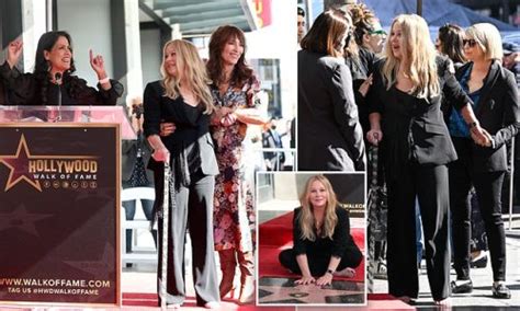 Barefoot Christina Applegate 50 Walks With A Cane As She Is Honored With A Star On The