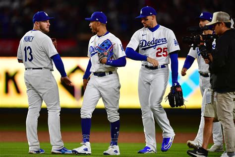 Dodgers Retaliate In The Most Epic Way Ever Vs Padres Inside The