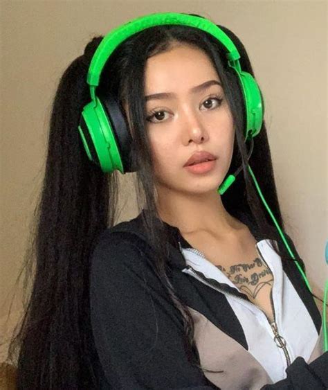 Bellapoarch streams live on twitch! Bella Poarch Age, Wikipedia, Photos, Height, Weight, Net Worth & OnlyFans | Profilesio in 2020 ...