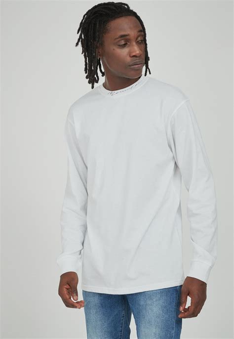 White Long Sleeve Essential Signature High Neck T Shirt Mennace
