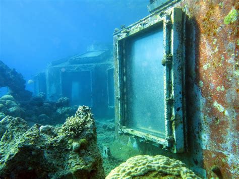 Abandoned Underwater Club Strip In Israel Viraltube Trending Videos