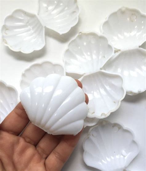 Clearance 12 Small Plastic White Sea Shell Clam Shells Favor Etsy